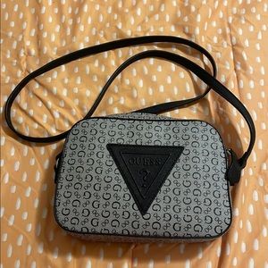 Guess crossbody bag